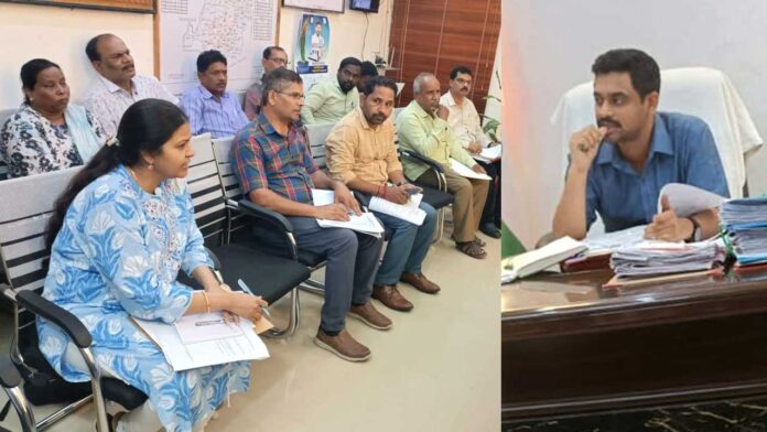 Sub Collector Vikas Mahato