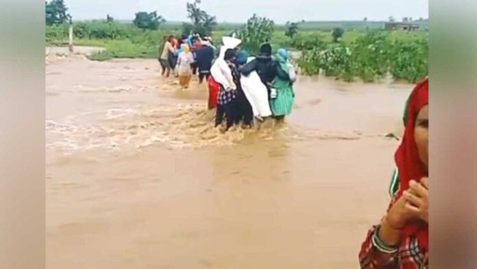 Heavy rains