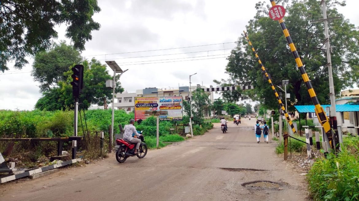 Ghanpur railway gate