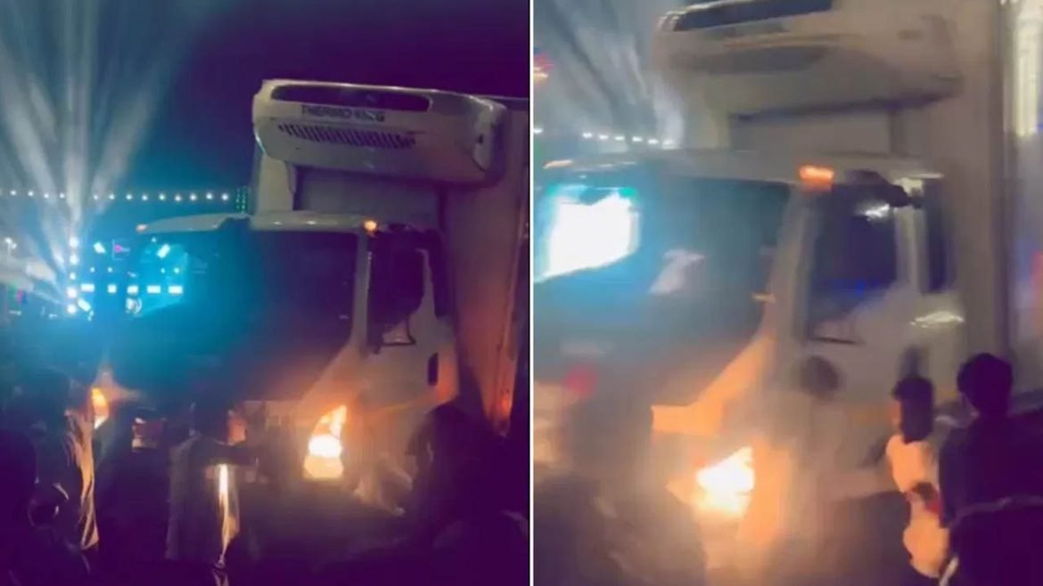 Karnataka Fatal accident | కర్ణాటకలో ఘోర ప్రమాదం.. భక్తులపైకి దూసుకెళ్లిన కంటైనర్.. ఎనిమిది మంది మృతి..