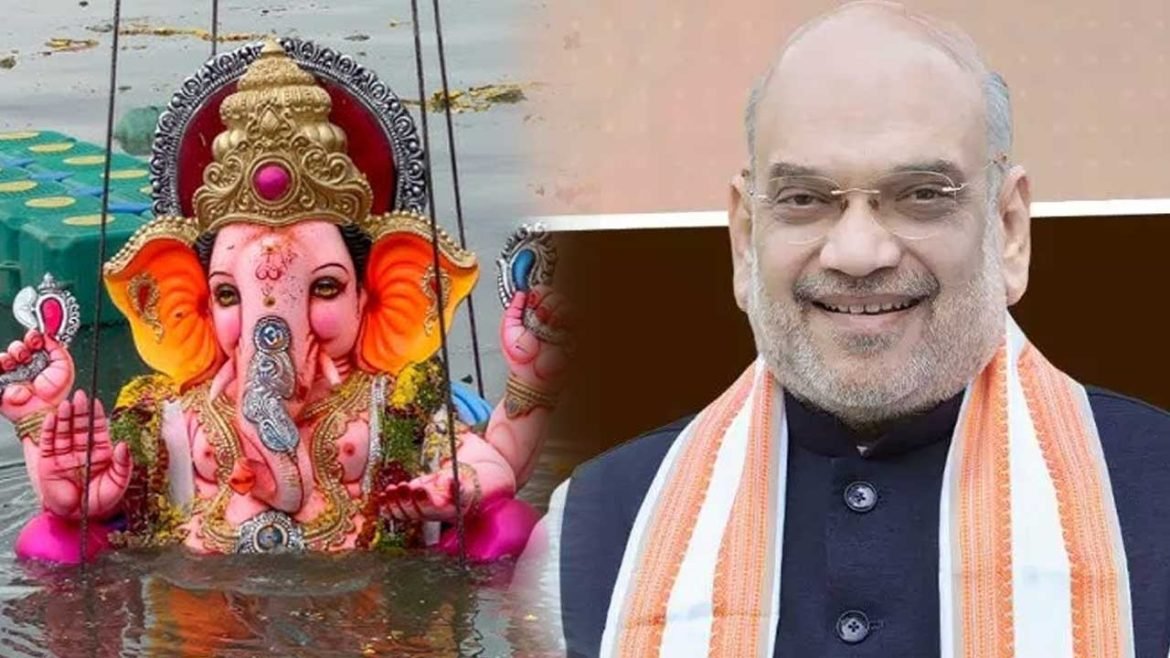 Ganesh immersion